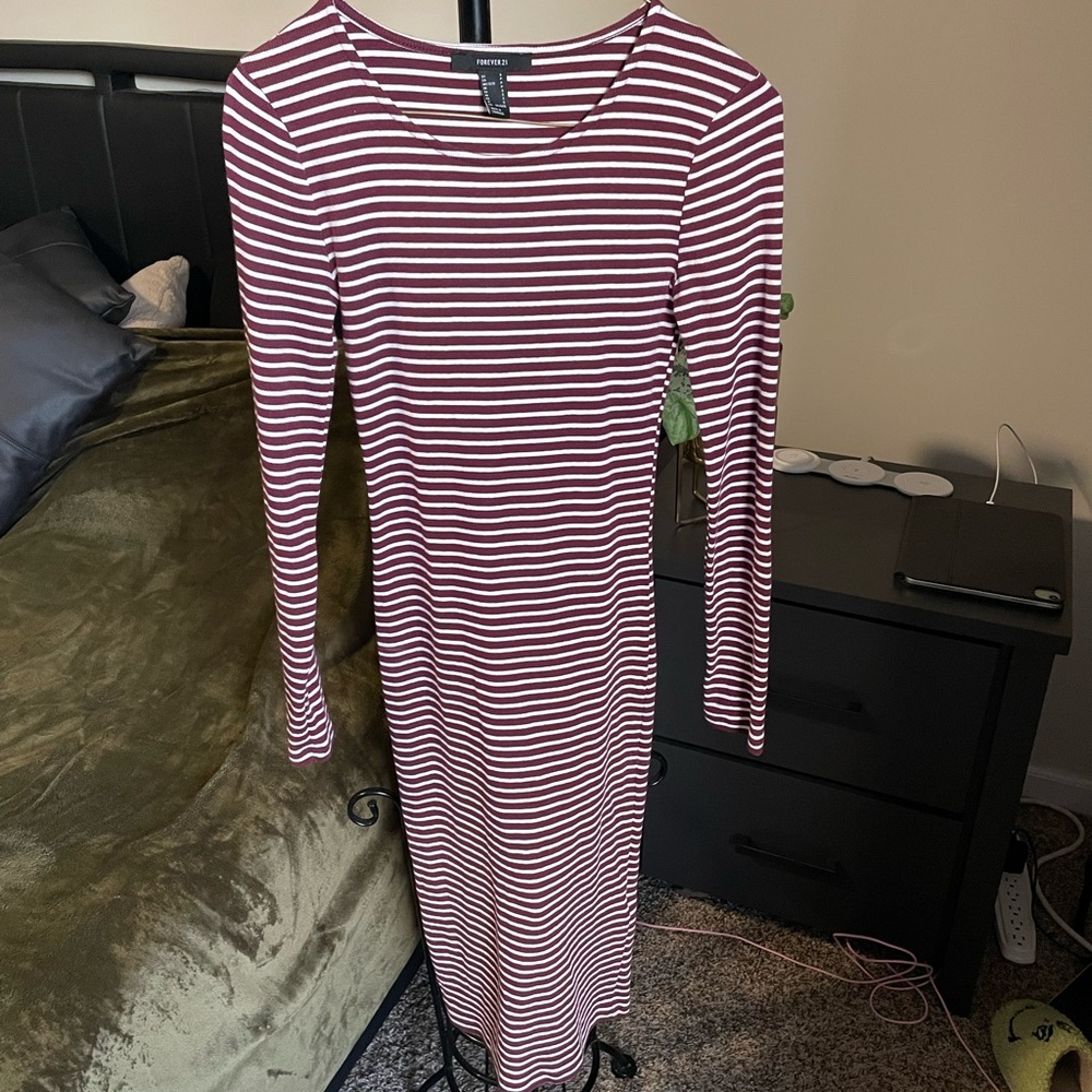 Forever 21 Body Con Long Sleeve Dress